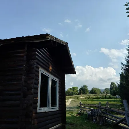 イン Eco Nad Karpatamy *